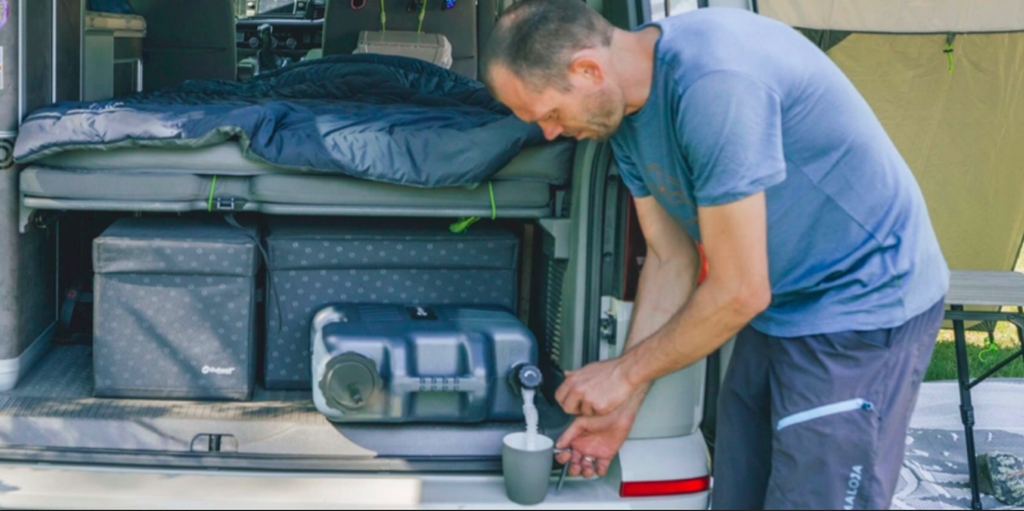 Kanystr na vodu Outwell 18 l
