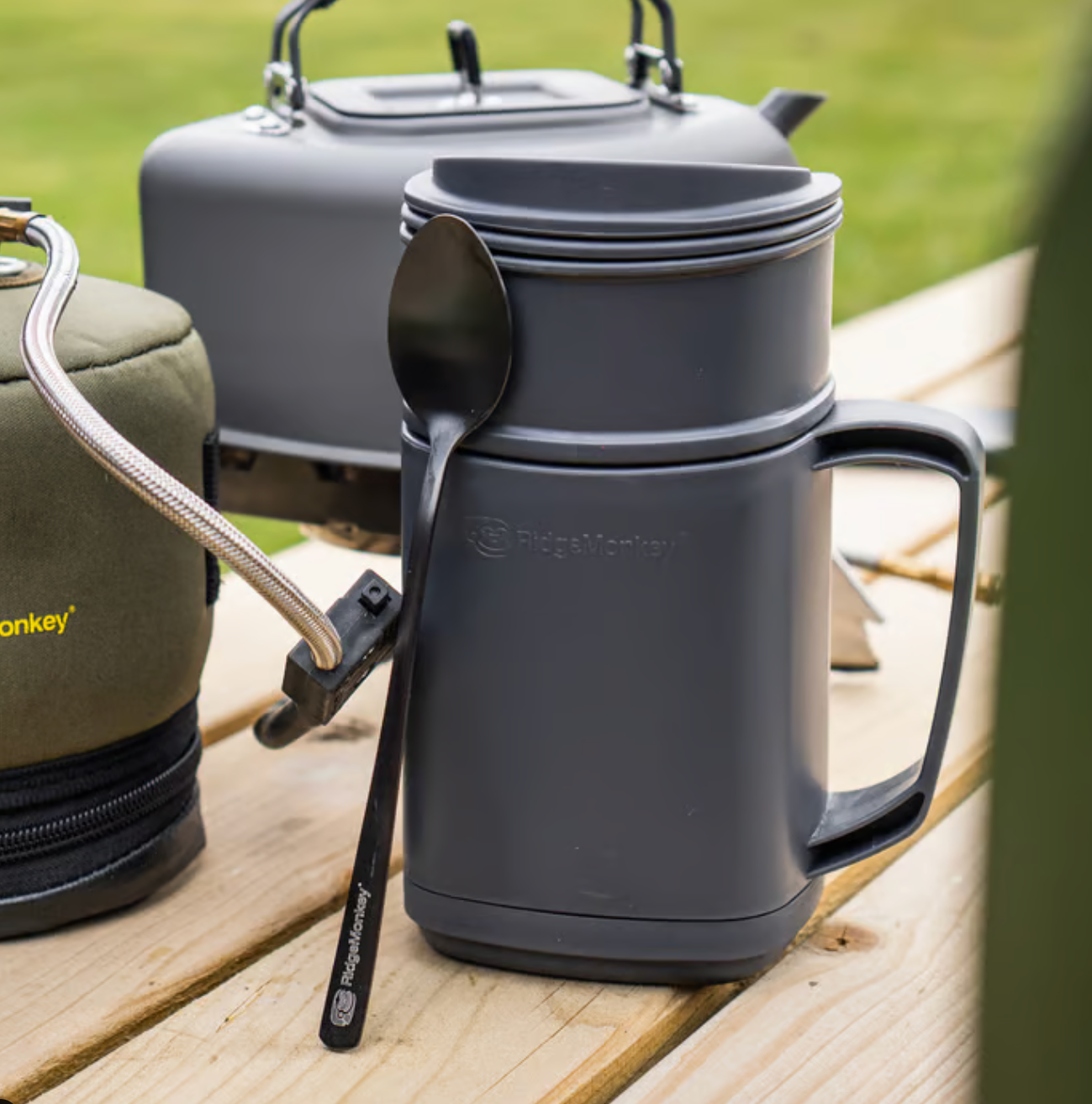 Set – termohrnek se sadou na kávu a čaj RidgeMonkey ThermoMug DLX Brew