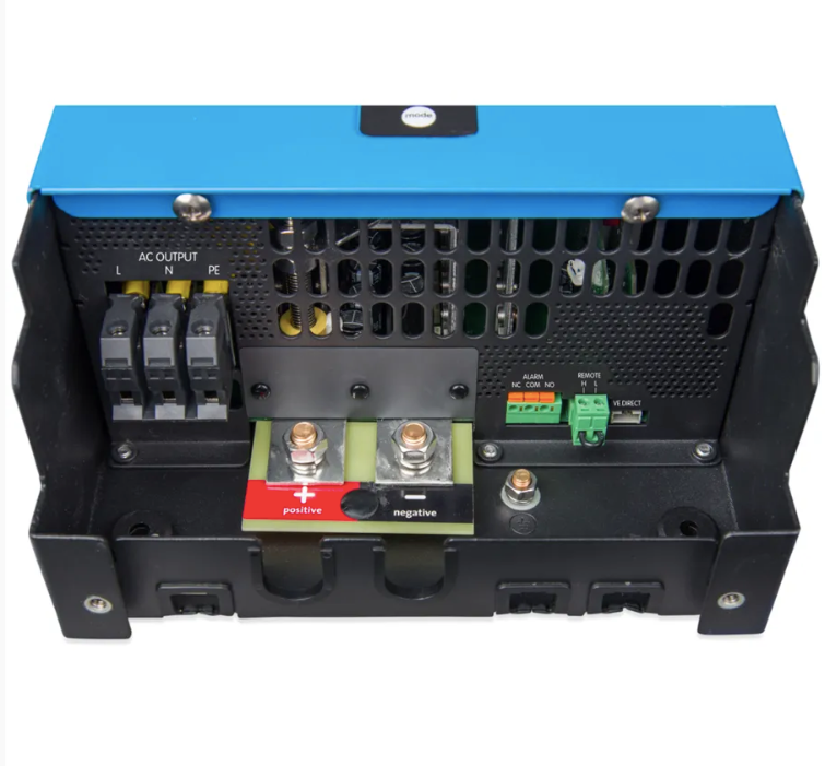 Měnič Victron Energy 12V/2000VA Smart